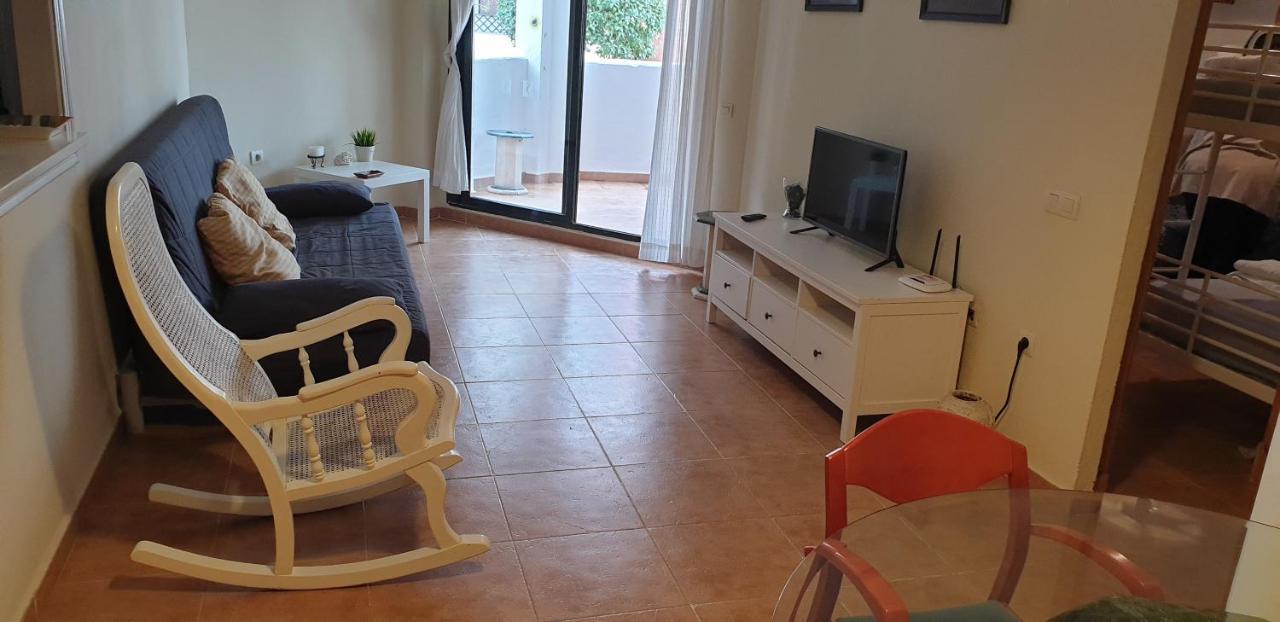 Apartamentos Atlanterra Costa Y Sol Захара де лос Атунес Екстериор снимка