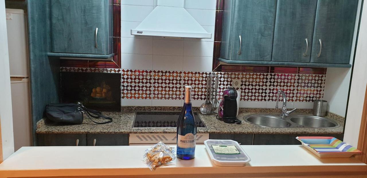 Apartamentos Atlanterra Costa Y Sol Захара де лос Атунес Екстериор снимка
